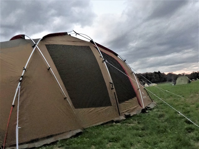 何とか設営したテント