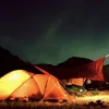 夜のテントとタープ