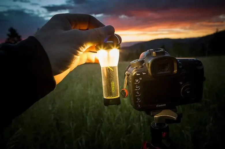 Goal Zero LEDランタン 日本限定カラー おまけ付き GOAL ZERO - 日本別注カラー ゴールゼロ ライト レア　ゴールゼロ　フラッシュ　カーキ　キャンプ　LED ライト　ランタン