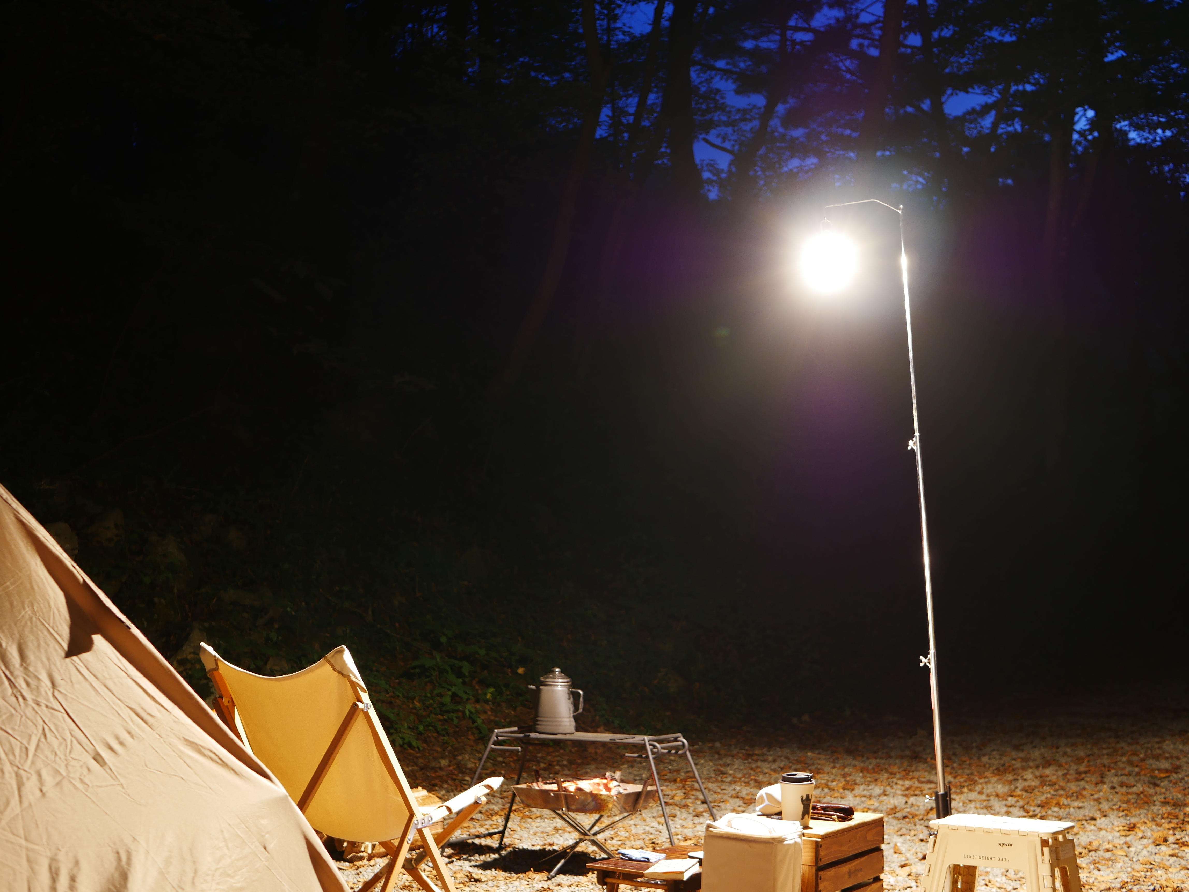 ソロキャンプで使うLEDランタン