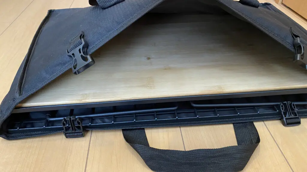 収納ケースの中